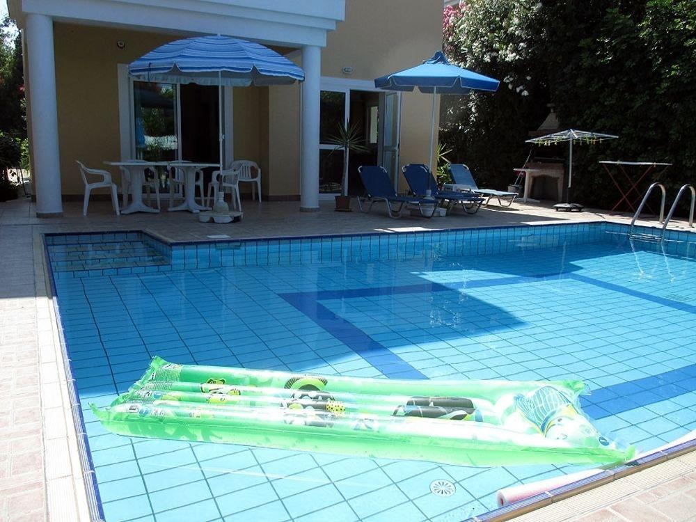 Klorakas Rododafni Villas מראה חיצוני תמונה